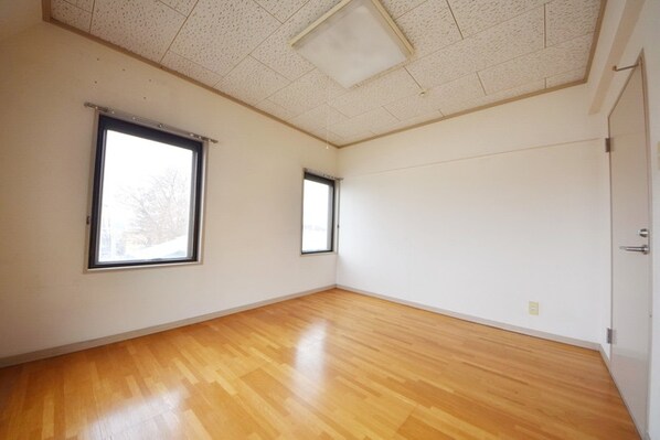 エンブレム上尾の物件内観写真